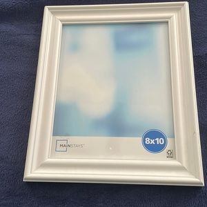 White picture frame